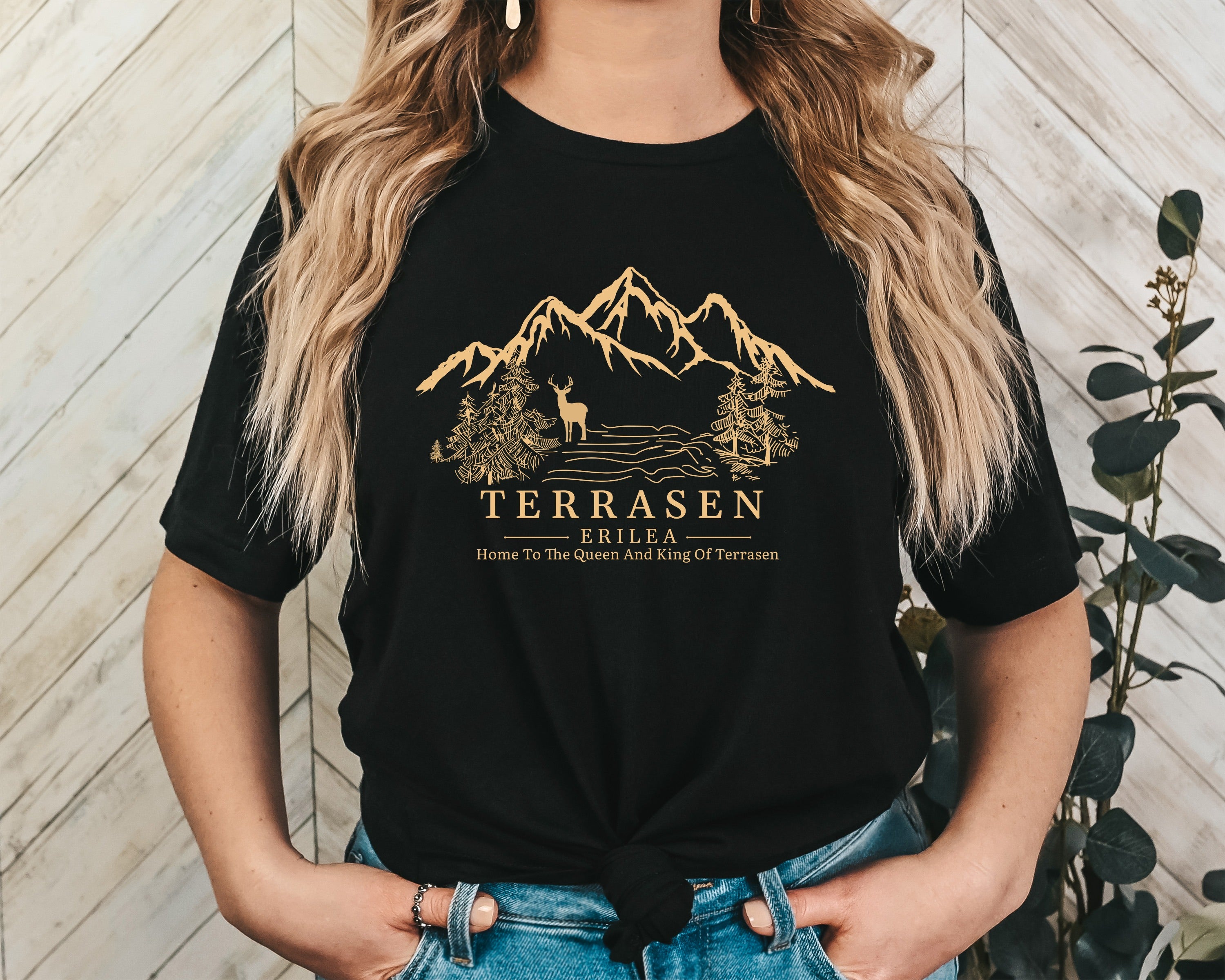 Terrasen Erilea Unisex Graphic T-Shirt - Fantasy Landscape