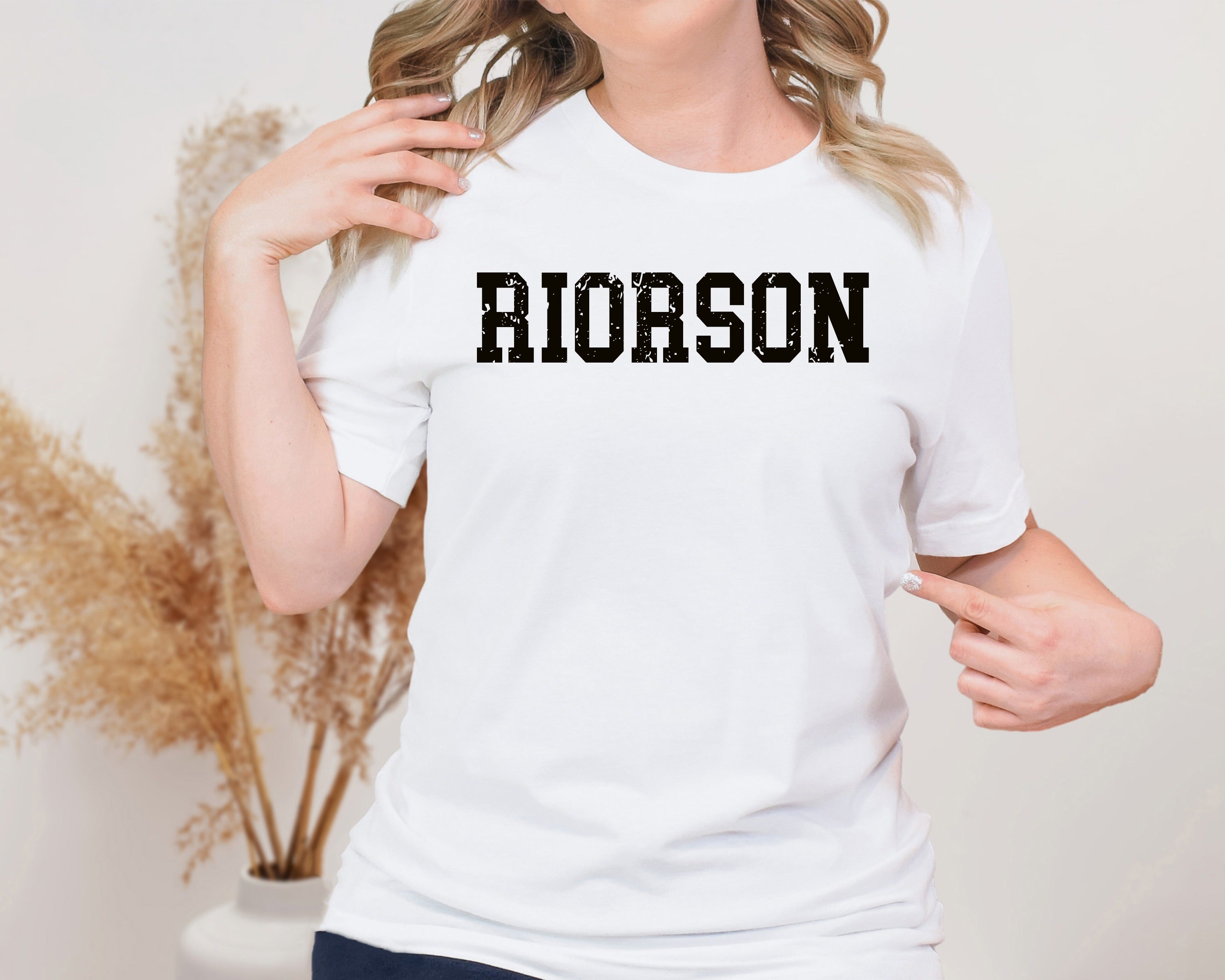 Riorson Distressed Text Unisex Graphic T-Shirt - Collegiate Style